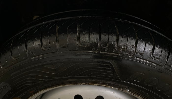 2019 Maruti New Wagon-R LXI CNG 1.0, CNG, Manual, 68,846 km, Left Front Tyre Tread