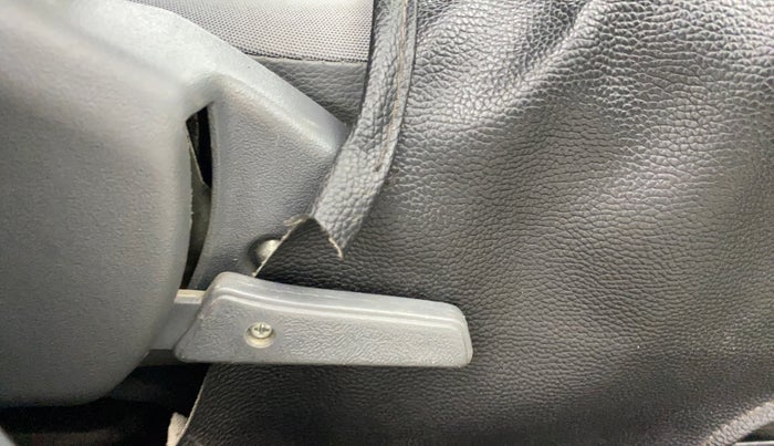 2015 Maruti Alto 800 LXI, Petrol, Manual, 29,203 km, Driver Side Adjustment Panel