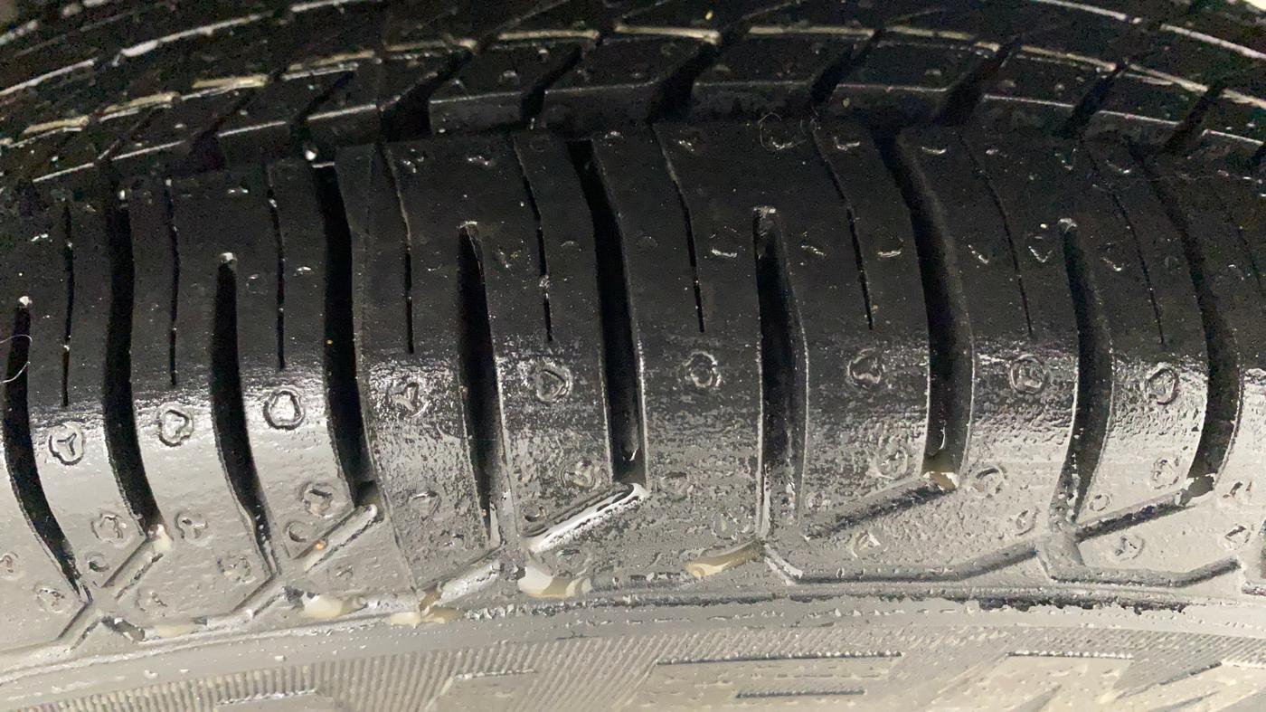 2015 Maruti Alto 800 LXI, Petrol, Manual, 29,203 km, Left Rear Tyre Tread