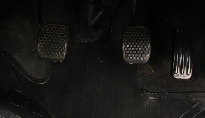 2015 Maruti Alto 800 LXI, Petrol, Manual, 29,203 km, Pedals