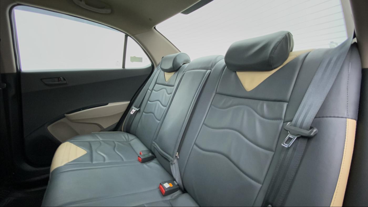 2019 Hyundai Xcent S 1.2, Petrol, Manual, 10,014 km, Right Side Door Cabin View