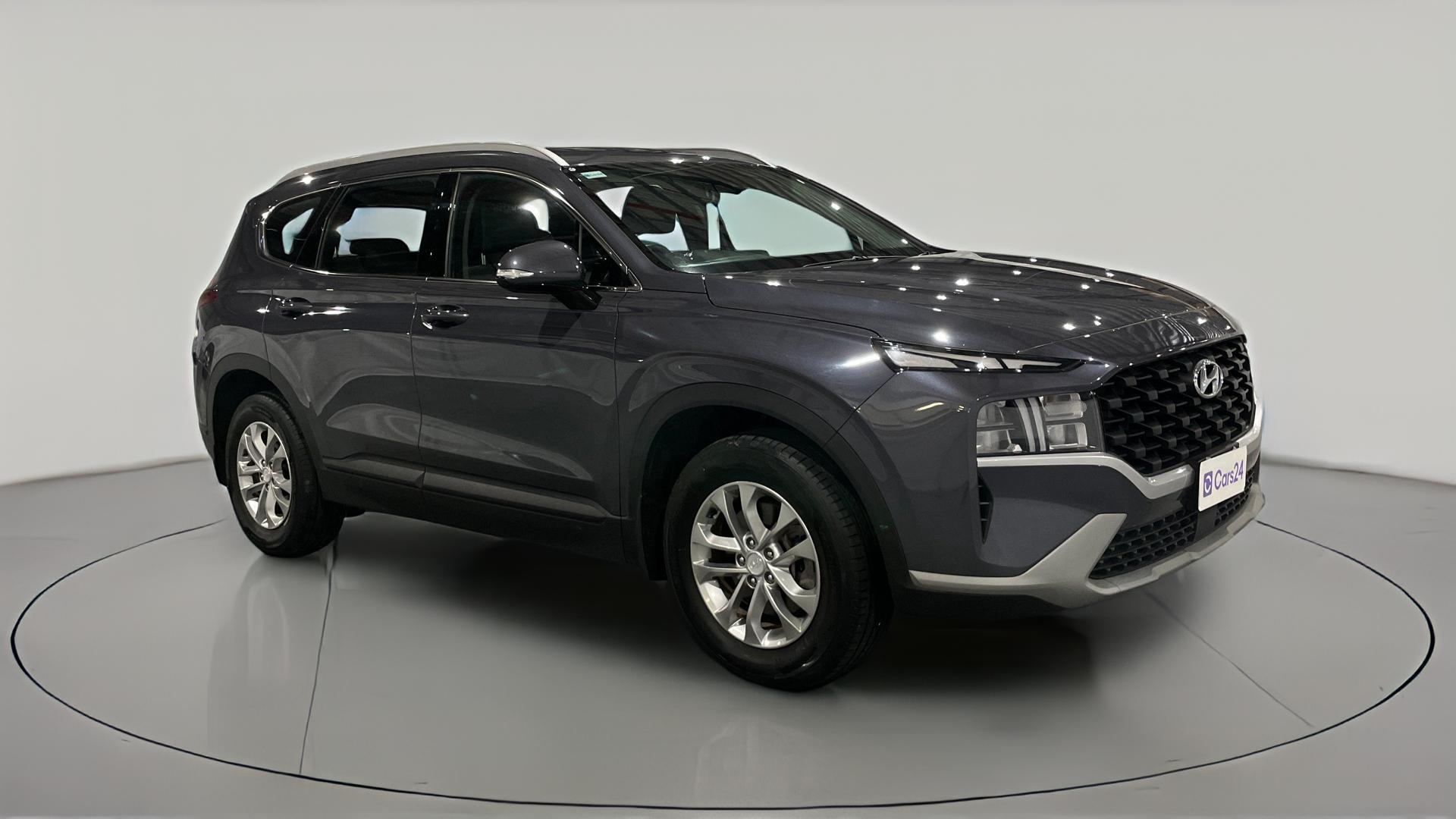 Hyundai Santa Fe image