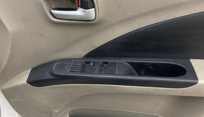 2016 Maruti Celerio VXI, Petrol, Manual, 1,09,824 km, Driver Side Door Panels Control