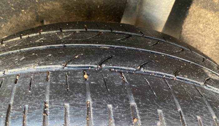 2019 Maruti Baleno ZETA PETROL 1.2, Petrol, Manual, 84,162 km, Left Rear Tyre Tread