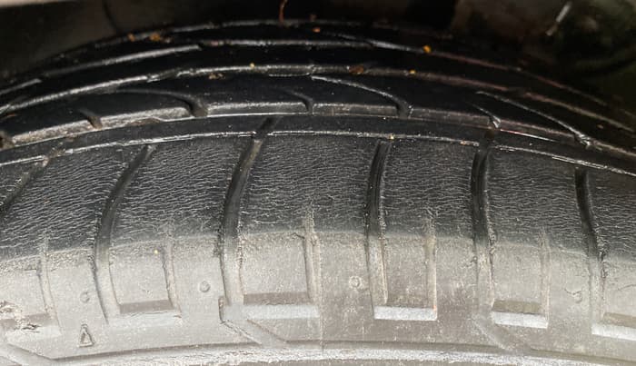 2016 Hyundai Creta SX PLUS AT 1.6 PETROL, Petrol, Automatic, 59,433 km, Left Front Tyre Tread