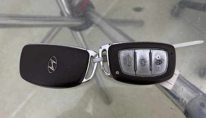 2016 Hyundai Creta SX PLUS AT 1.6 PETROL, Petrol, Automatic, 59,433 km, Key Close Up