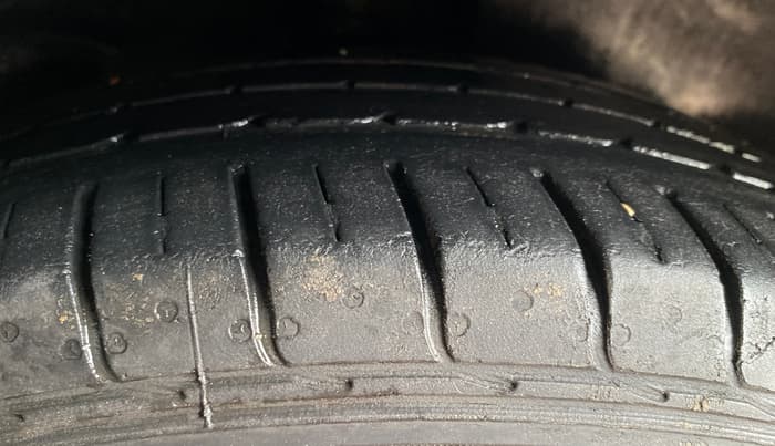 2016 Hyundai Creta SX PLUS AT 1.6 PETROL, Petrol, Automatic, 59,433 km, Right Rear Tyre Tread