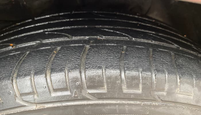 2016 Hyundai Creta SX PLUS AT 1.6 PETROL, Petrol, Automatic, 59,433 km, Right Front Tyre Tread