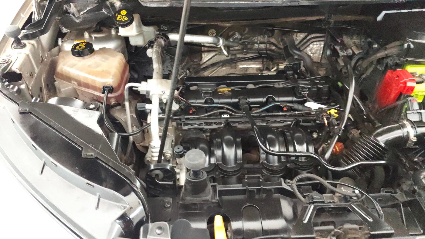 2015 Ford Ecosport TITANIUM 1.5L PETROL AT, Petrol, Automatic, 72,165 km, Engine View - Right