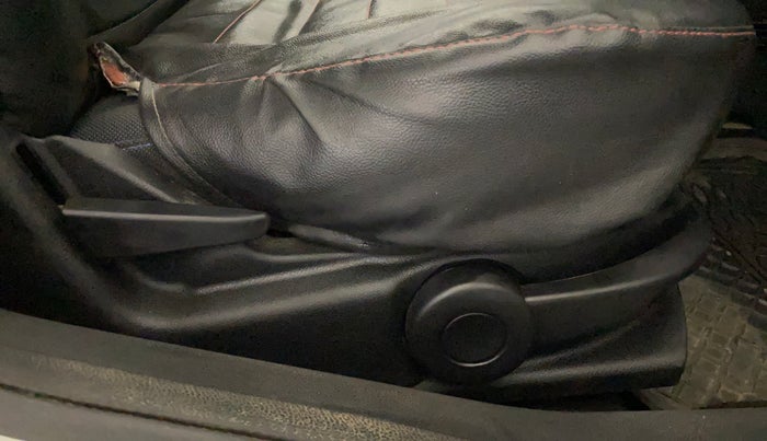 2015 Ford Figo TITANIUM 1.2 PETROL, CNG, Manual, 51,272 km, Driver Side Adjustment Panel