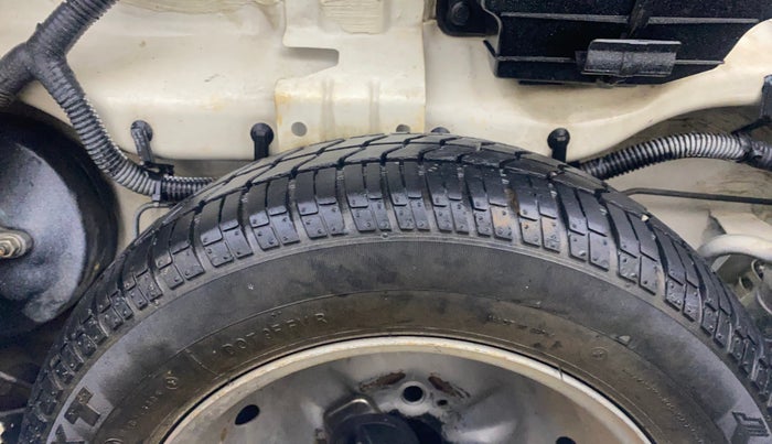 2016 Tata Nano TWIST XT, Petrol, Manual, 33,704 km, Spare Tyre