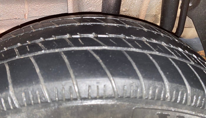2018 Tata TIGOR XM PETROL, Petrol, Manual, 67,345 km, Left Rear Tyre Tread