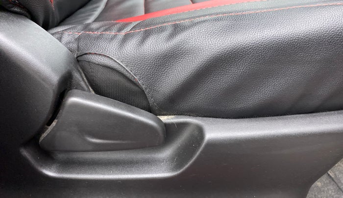 2019 Datsun Redi Go S, Petrol, Manual, 29,754 km, Driver Side Adjustment Panel