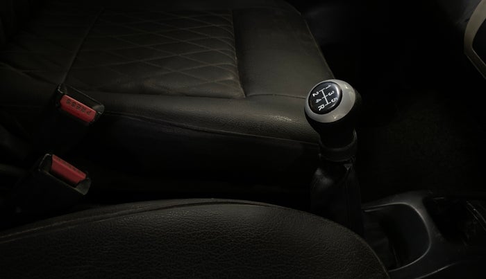 2014 Maruti Wagon R 1.0 LXI, Petrol, Manual, 77,546 km, Gear Lever