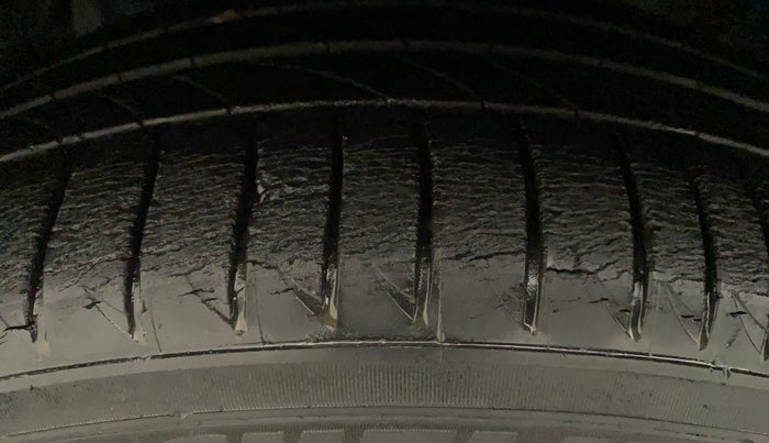 2019 Honda WR-V 1.2L I-VTEC S MT, Petrol, Manual, 14,144 km, Left Front Tyre Tread