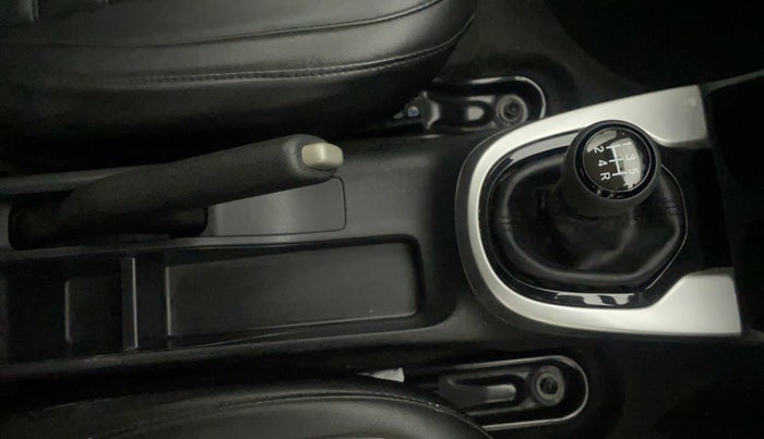 2019 Honda WR-V 1.2L I-VTEC S MT, Petrol, Manual, 14,144 km, Gear Lever