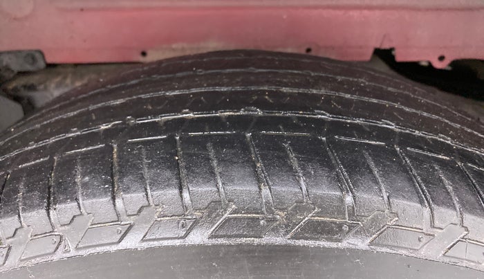 2018 Mahindra Scorpio S5, Diesel, Manual, 86,360 km, Left Rear Tyre Tread