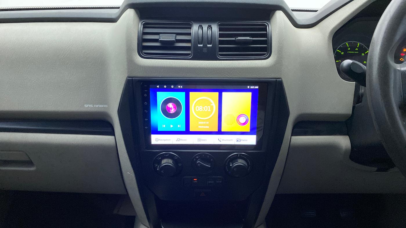 2018 Mahindra Scorpio S5, CNG, Manual, 86,360 km, Air Conditioner
