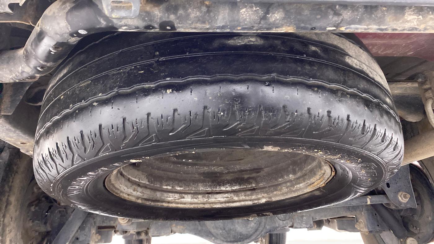 2018 Mahindra Scorpio S5, CNG, Manual, 86,360 km, Spare Tyre