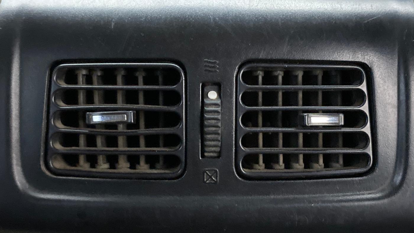 2018 Mahindra Scorpio S5, CNG, Manual, 86,360 km, Rear AC Vents