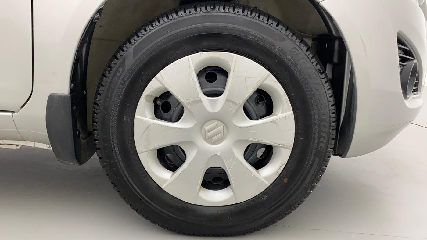 2012 Maruti Ritz VXI, Petrol, Manual, 54,241 km, Right Front Wheel
