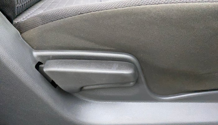 2012 Maruti Ritz VXI, Petrol, Manual, 54,241 km, Driver Side Adjustment Panel