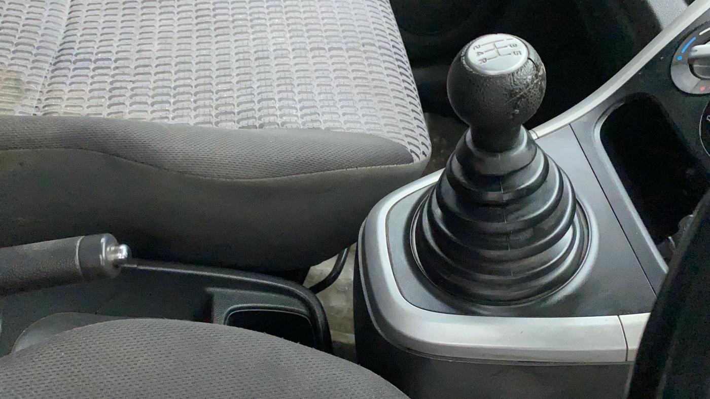 2012 Maruti Ritz VXI, Petrol, Manual, 54,241 km, Gear Lever
