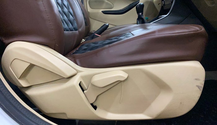 2017 Ford Figo Aspire TITANIUM 1.2 PETROL, Petrol, Manual, 52,248 km, Driver Side Adjustment Panel