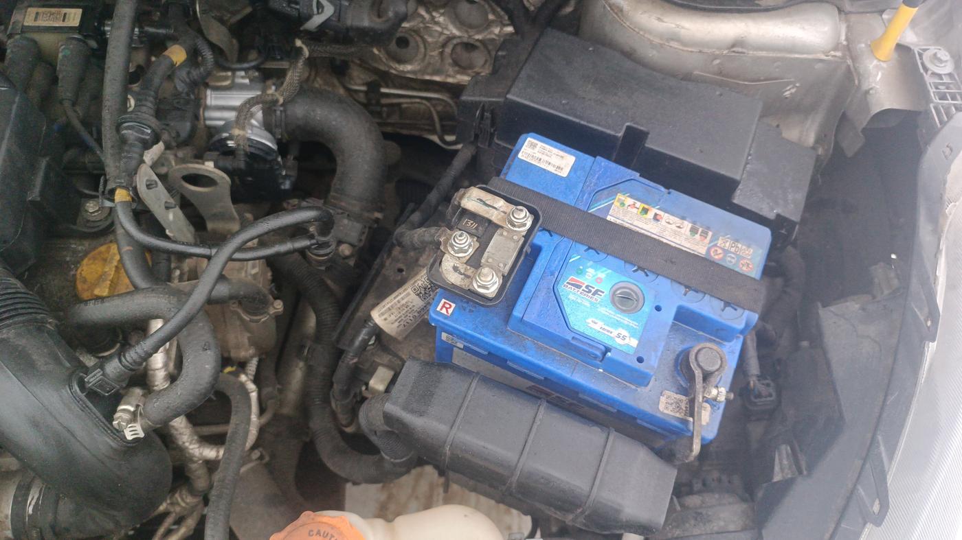 2015 Tata Bolt XT REVOTRON, Petrol, Manual, 82,209 km, Engine View - Left