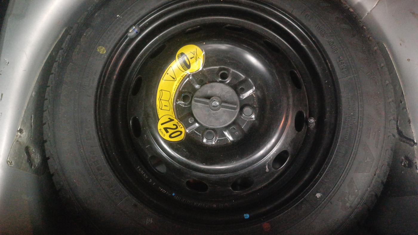 2015 Tata Bolt XT REVOTRON, Petrol, Manual, 82,209 km, Spare Tyre