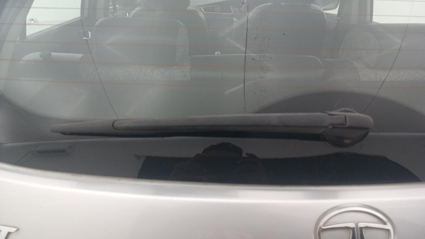 2015 Tata Bolt XT REVOTRON, Petrol, Manual, 82,209 km, Rear Wiper