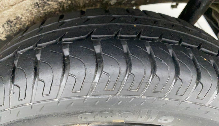 2018 Maruti Wagon R 1.0 VXI AMT, Petrol, Automatic, 14,995 km, Left Rear Tyre Tread