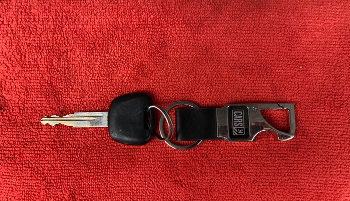 2018 Maruti Eeco 7 STR, Petrol, Manual, 40,289 km, Key Close Up