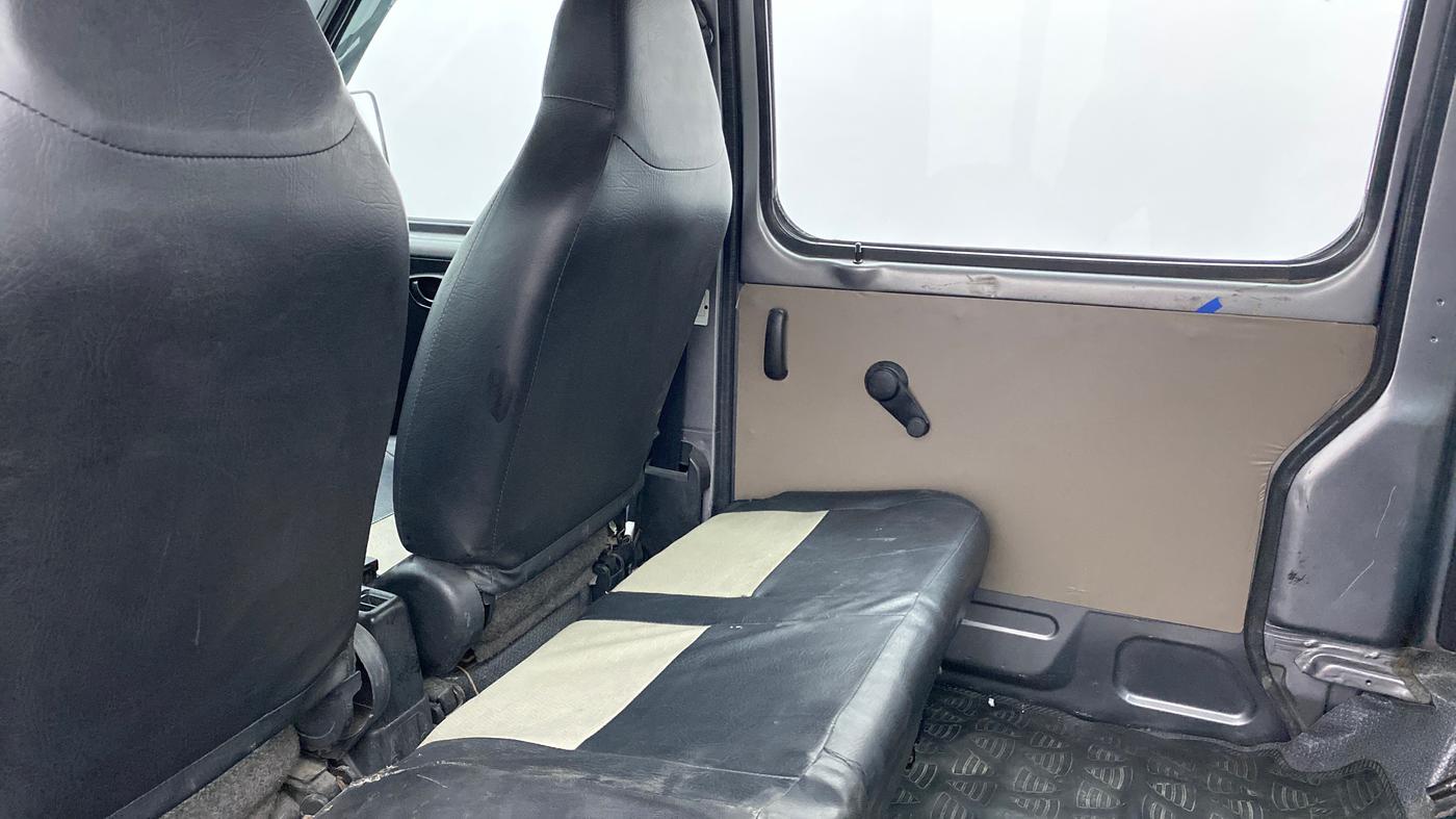 2018 Maruti Eeco 7 STR, Petrol, Manual, 40,289 km, Third Seat Row ( optional )