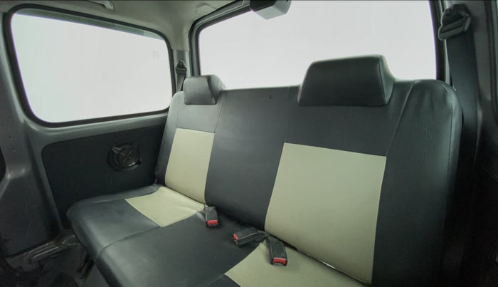 2018 Maruti Eeco 7 STR, Petrol, Manual, 40,289 km, Right Side Rear Door Cabin