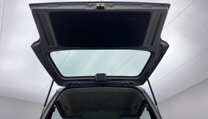 2018 Maruti Eeco 7 STR, Petrol, Manual, 40,289 km, Boot Door Open