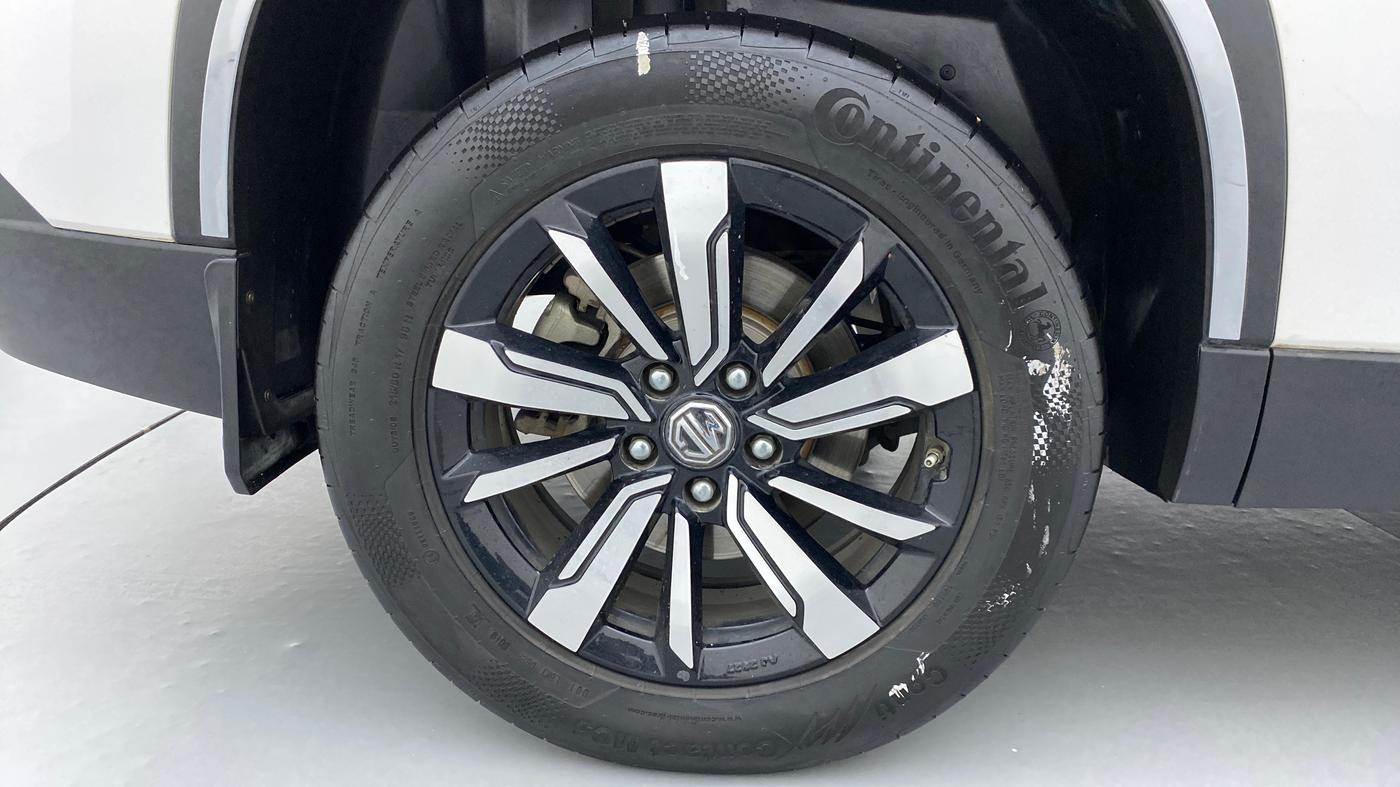 2020 MG HECTOR SHARP DCT PETROL, Petrol, Automatic, 29,101 km, Right Rear Wheel