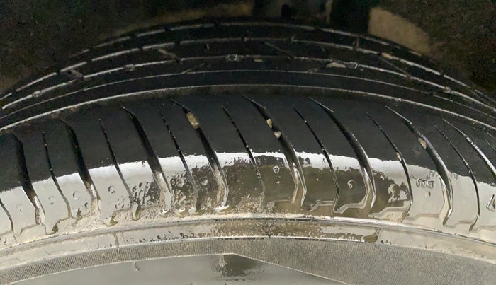 2019 Maruti Baleno DELTA PETROL 1.2, Petrol, Manual, 89,185 km, Left Rear Tyre Tread