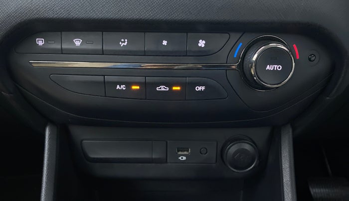 2022 Tata PUNCH CREATIVE 1.2 AMT KAZIRANGA EDITION , Petrol, Automatic, 10,340 km, Automatic Climate Control