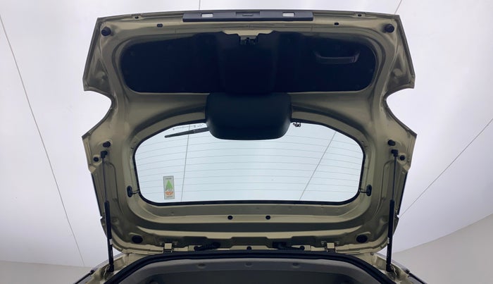 2022 Tata PUNCH CREATIVE 1.2 AMT KAZIRANGA EDITION , Petrol, Automatic, 10,340 km, Boot Door Open