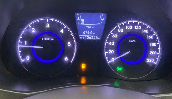 2012 Hyundai Verna FLUIDIC 1.6 CRDI SX, Diesel, Manual, 1,06,243 km, Odometer Image