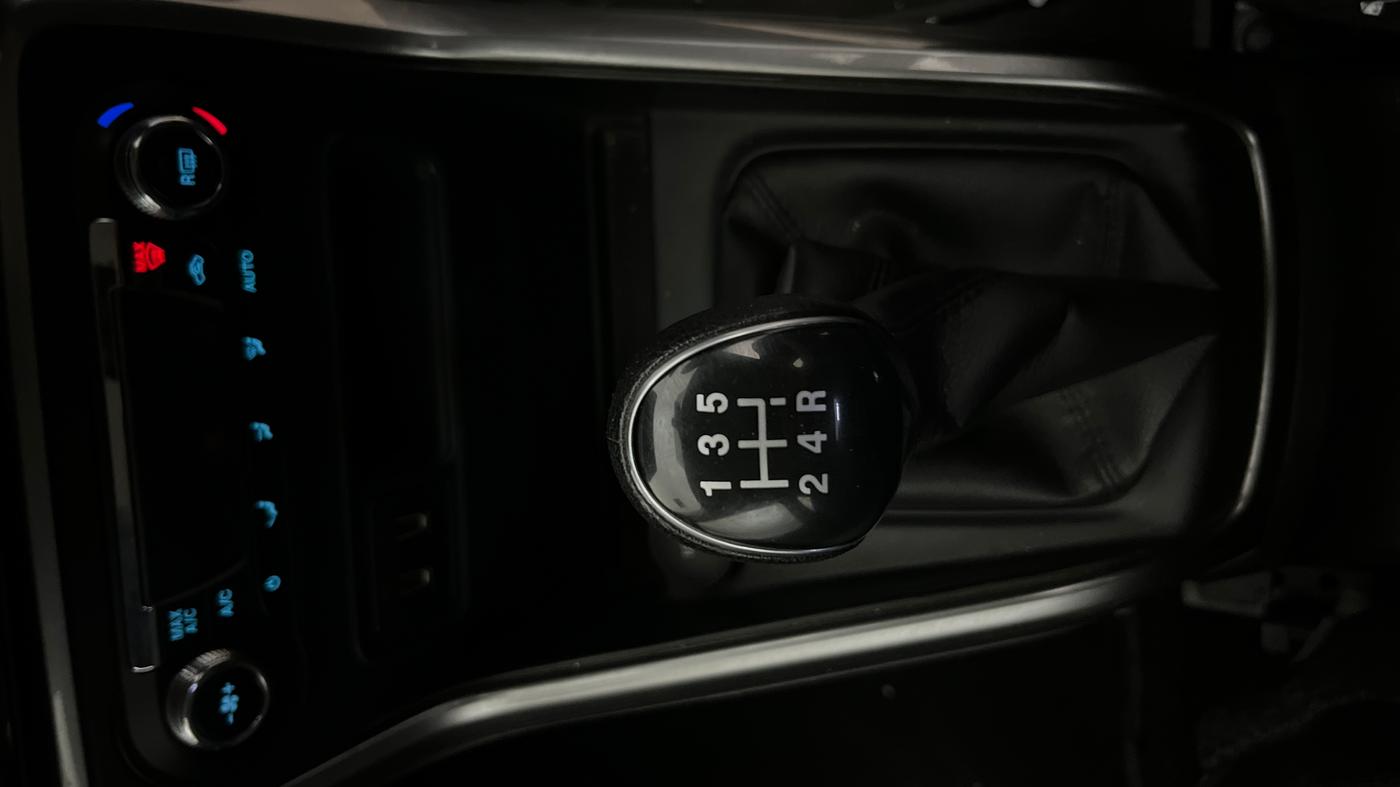 2019 Ford Ecosport TITANIUM 1.5L PETROL, Petrol, Manual, 72,275 km, Gear Lever