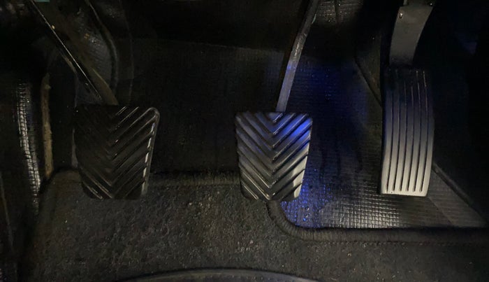 2021 Hyundai NEW I20 ASTA 1.2 MT, Petrol, Manual, 47,875 km, Pedals