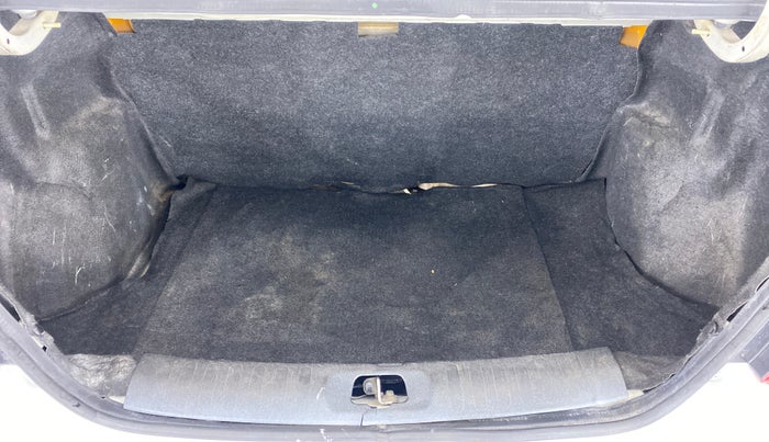 2013 Maruti Swift Dzire VXI, Petrol, Manual, 67,902 km, Boot Inside
