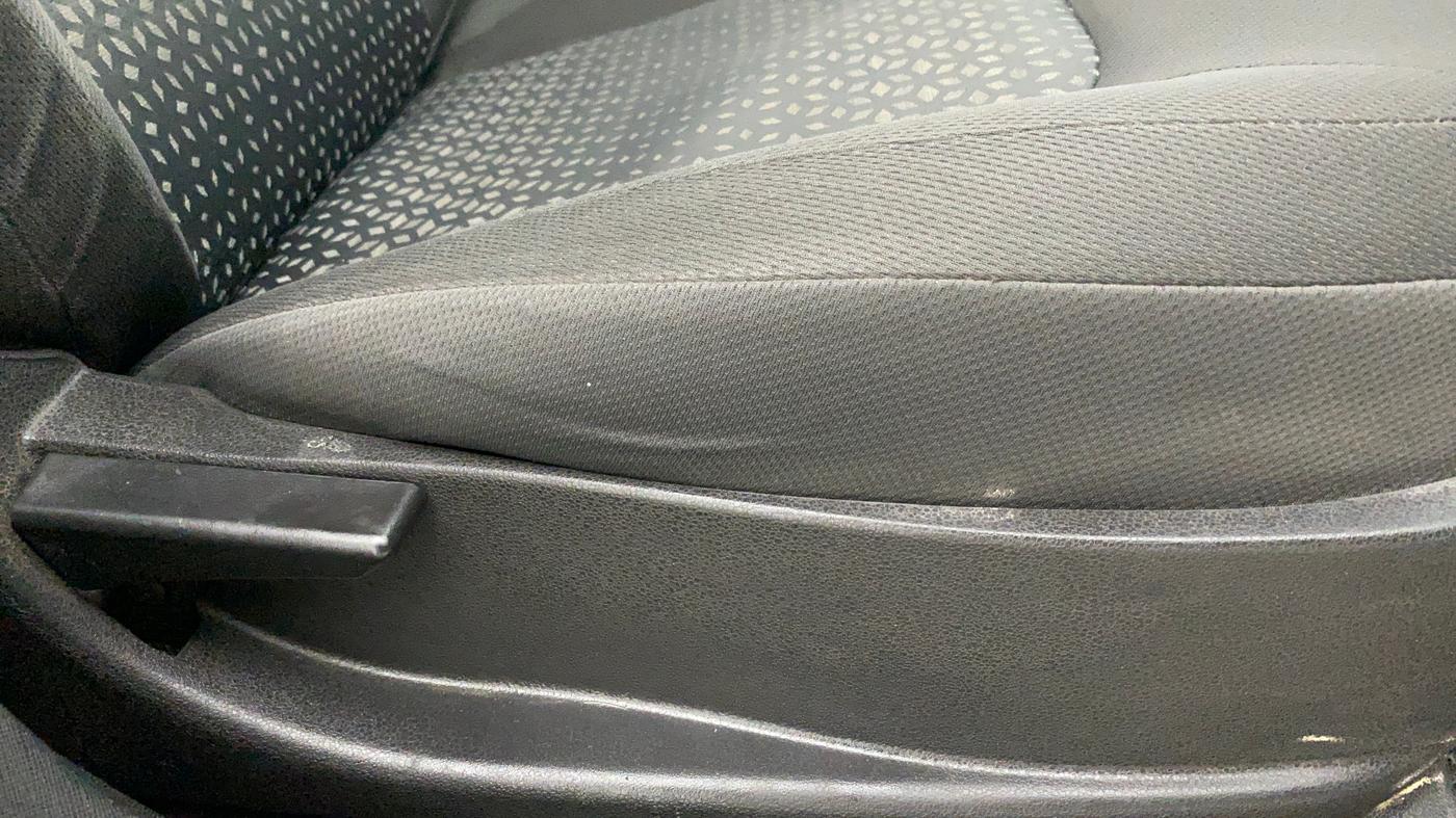 2019 Tata NEXON XM PETROL, Petrol, Manual, 39,278 km, Driver Side Adjustment Panel