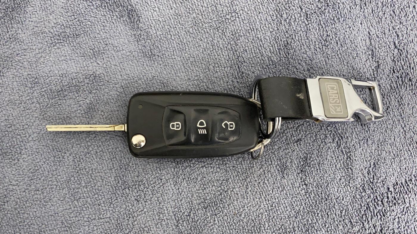 2019 Tata NEXON XM PETROL, Petrol, Manual, 39,278 km, Key Close Up