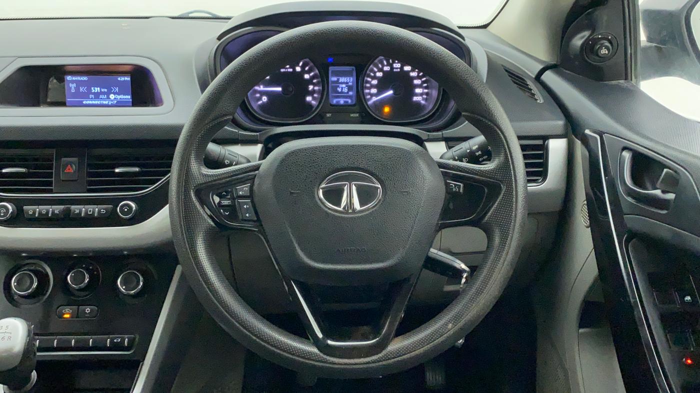2019 Tata NEXON XM PETROL, Petrol, Manual, 39,278 km, Steering Wheel Close Up