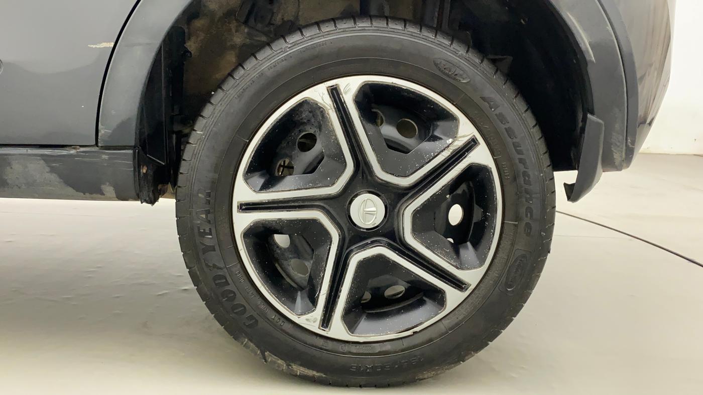2019 Tata NEXON XM PETROL, Petrol, Manual, 39,278 km, Left Rear Wheel