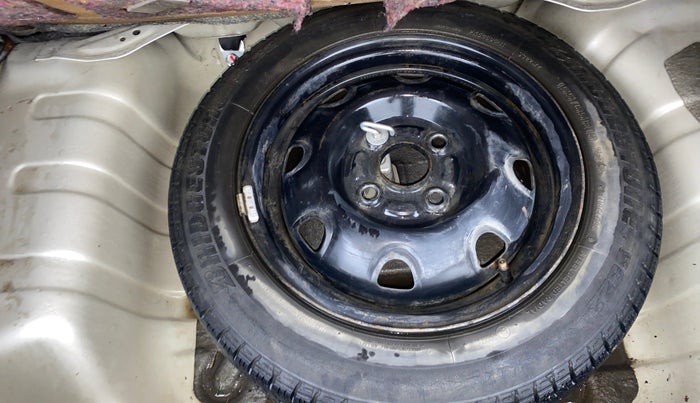 2015 Maruti Alto K10 VXI, Petrol, Manual, 35,164 km, Spare Tyre