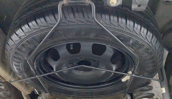 2016 Nissan Terrano XE 85 PS DEISEL, Diesel, Manual, 40,761 km, Spare Tyre